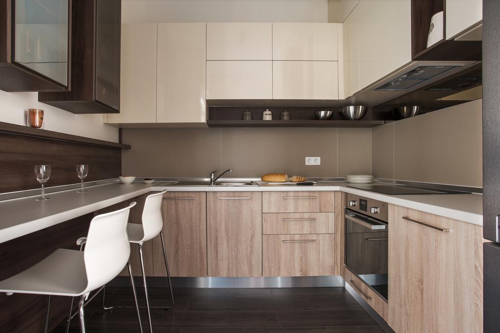Modern Double Bedroom Apartment In Arkadia Одесса Экстерьер фото