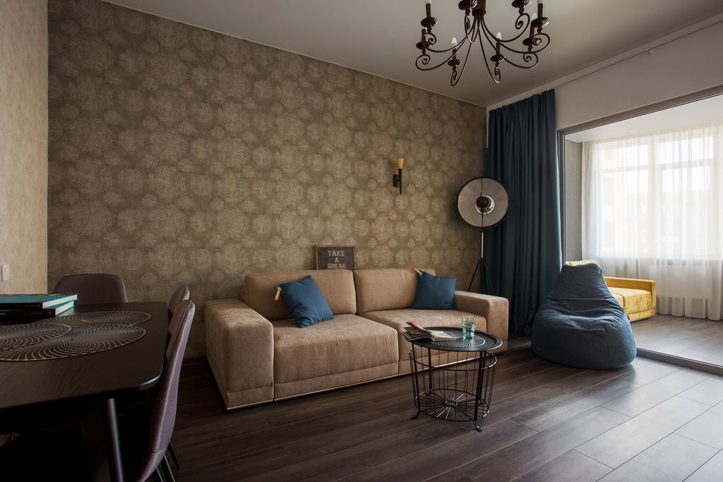 Modern Double Bedroom Apartment In Arkadia Одесса Экстерьер фото